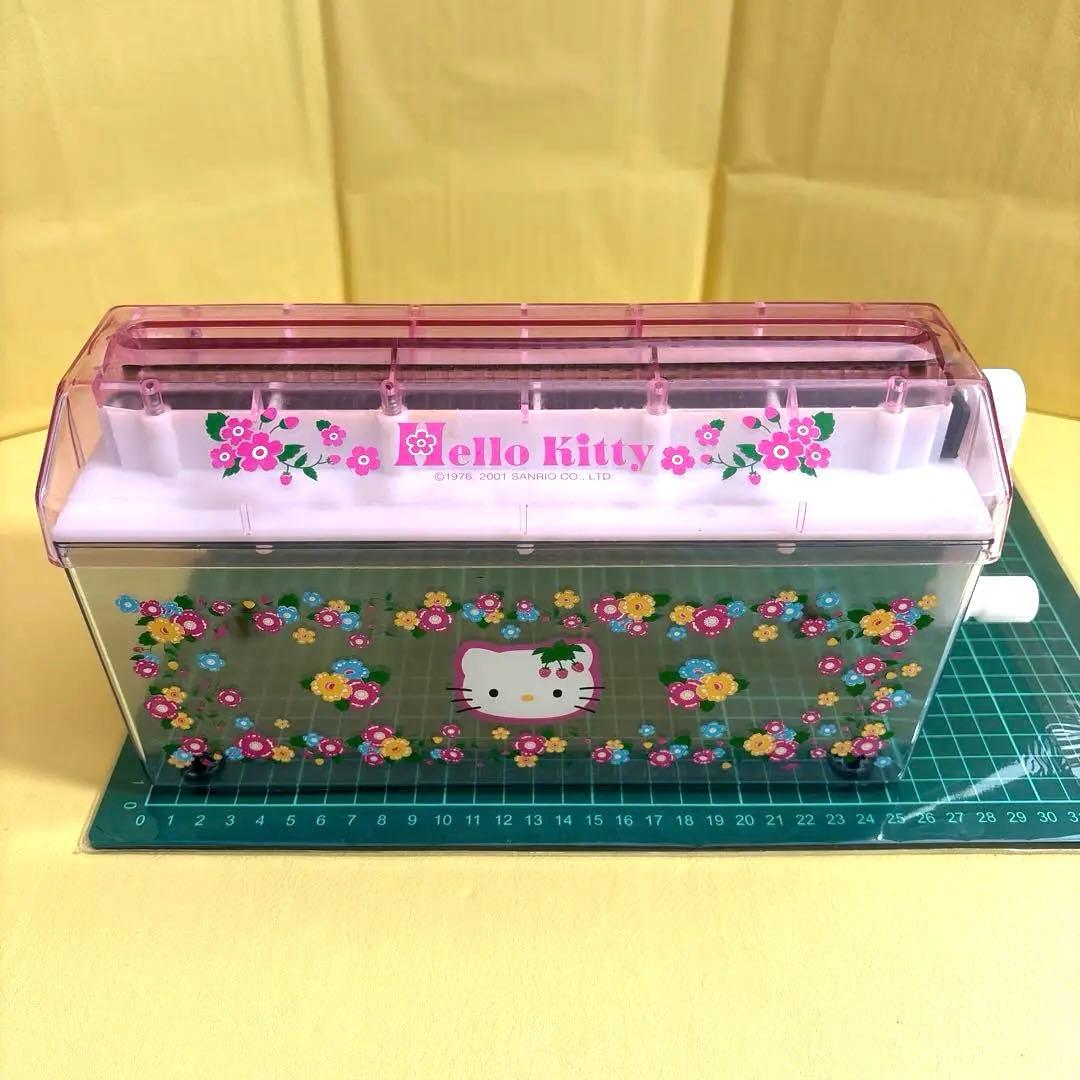 サンリオ　ハローキティ さくらんぼ　お花　手動式シュレッダー　2001年　中古
