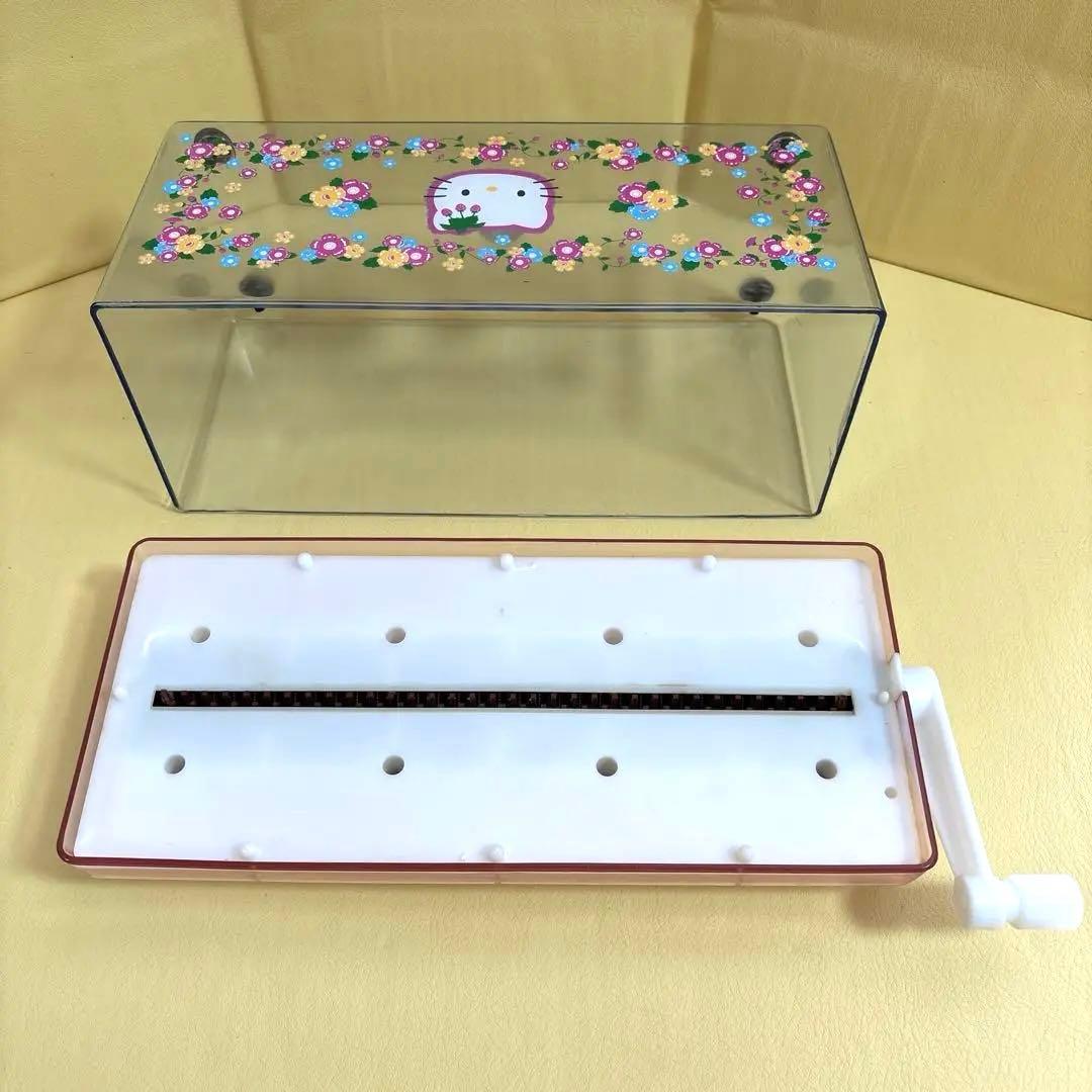 サンリオ　ハローキティ さくらんぼ　お花　手動式シュレッダー　2001年　中古