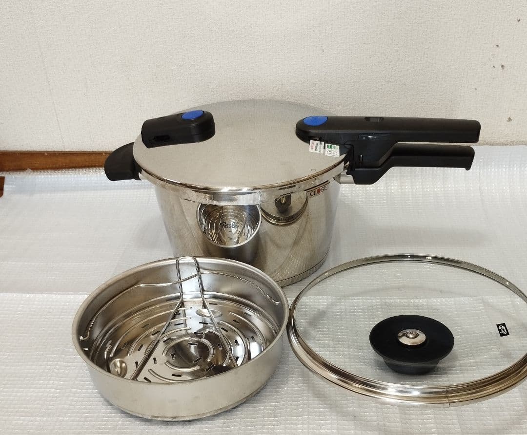 フィスラー　 4.5L 圧力鍋　　　　 ビタクイック Fissler