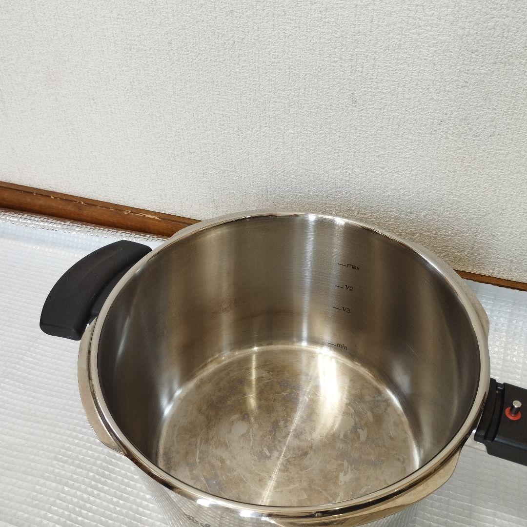 フィスラー　 4.5L 圧力鍋　　　　 ビタクイック Fissler