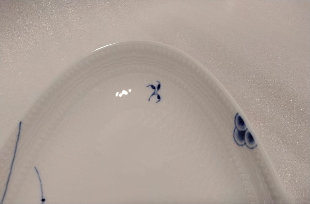 ロイヤルコペンハーゲン ブルーパルメッテ オーバルディッシュ 32cm プレート