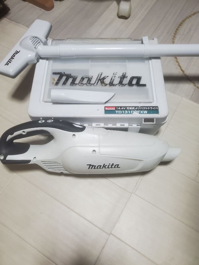マキタ 充電式インパクトドライバ TD131D クリーナー CL108FDセット