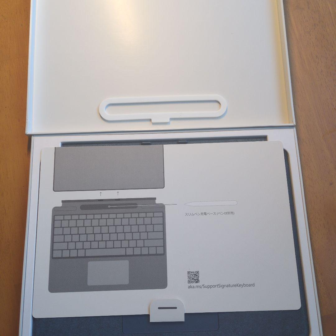 キーボード Microsoft Surface Pro Signature Keyboard