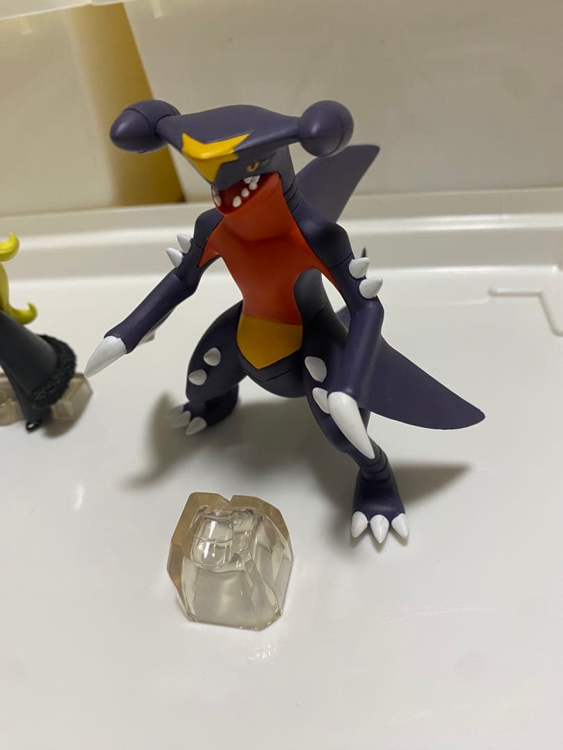 ポケモンスケールワールド シンオウ地方 シロナ＆ガブリアス