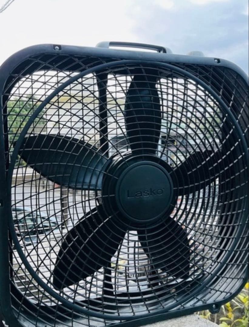 その他 LASKO BOX FAN