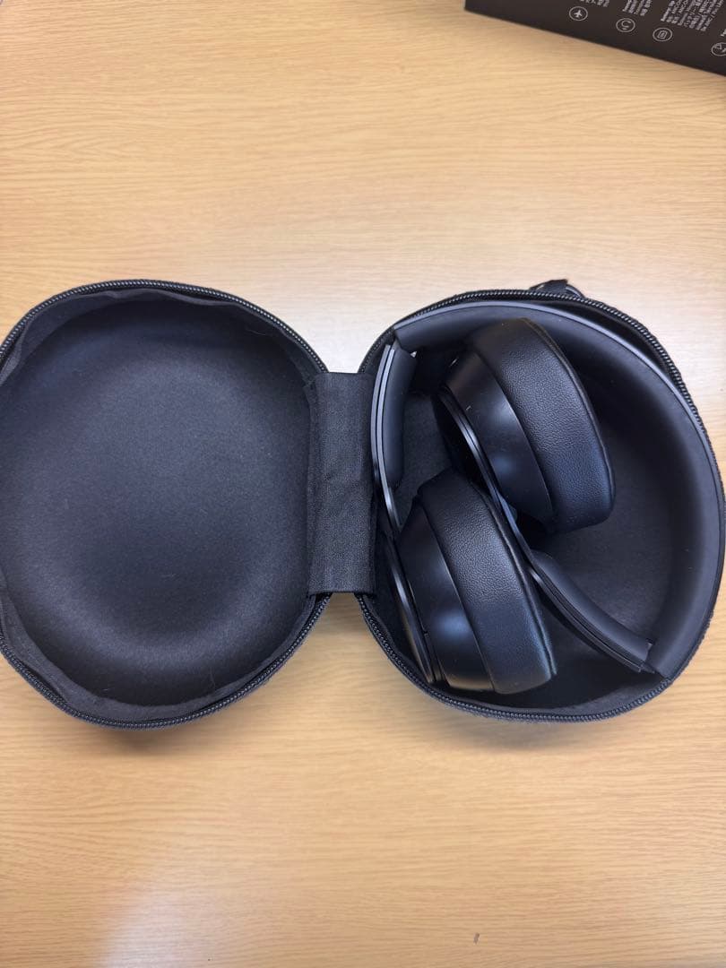 Beats Solo Pro ワイヤレスヘッドフォン ブラック