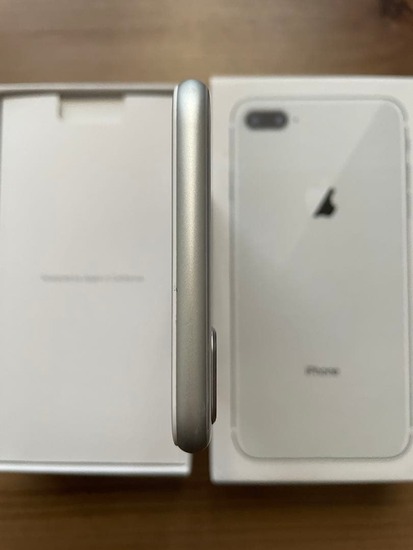 SIMフリー iPhone8 Plus 256GB US版 シャッター音なし