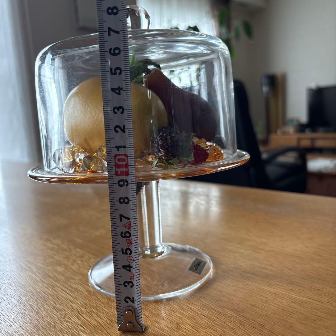 Emile Henry ガラスドーム付きフルーツディスプレイ