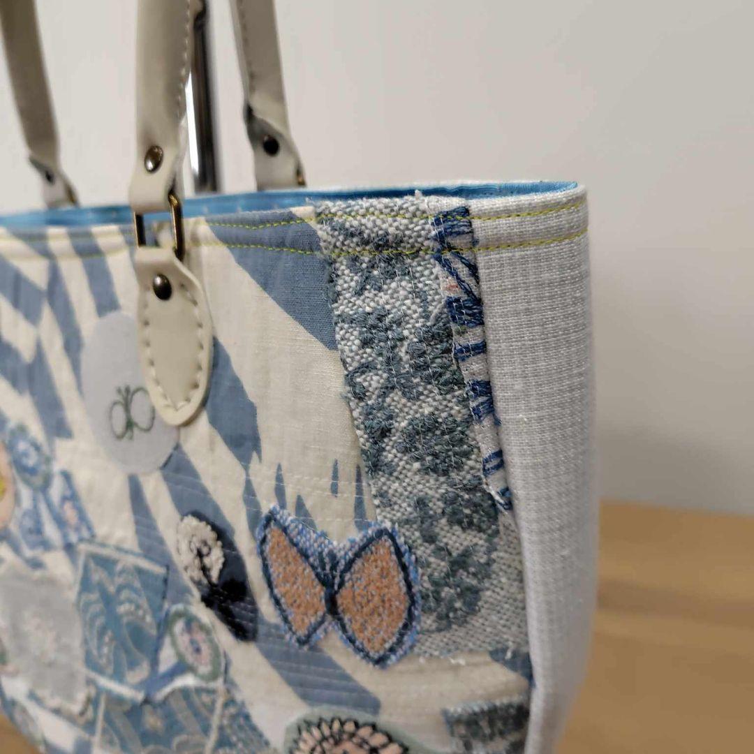 ゆ*ま様 ミナペルホネン /pathちょうちょスカイフラワー/底丸トート