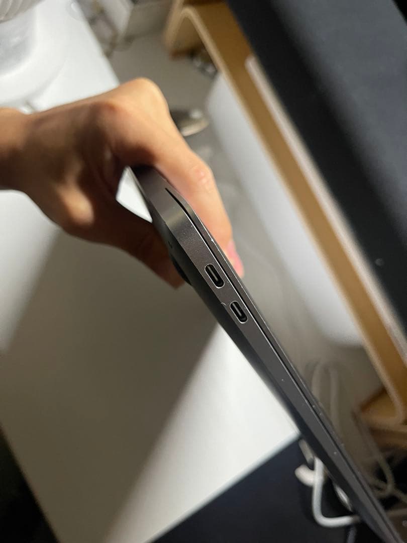 MacBook本体 MacBook Air M1 16GB 256G