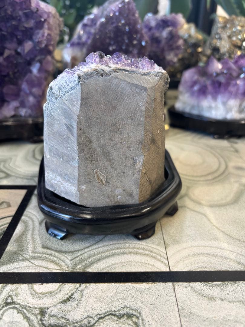 アメジスト　ストーン　鉱石　希少　置物　インテリア