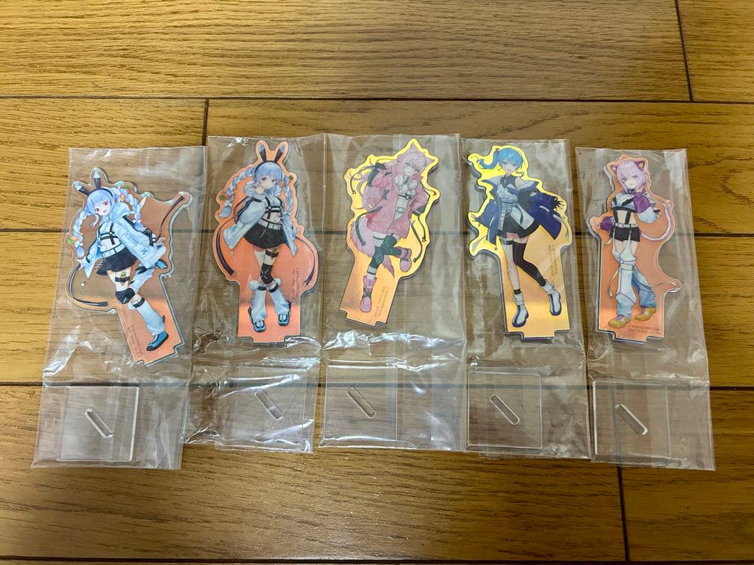 ホロライブ　アクリルスタンドまとめ　計22点　おまけタペストリー付き　未開封品