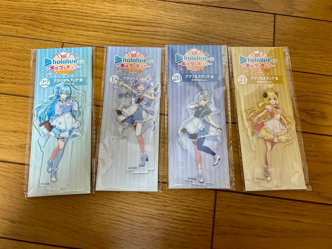 ホロライブ　アクリルスタンドまとめ　計22点　おまけタペストリー付き　未開封品