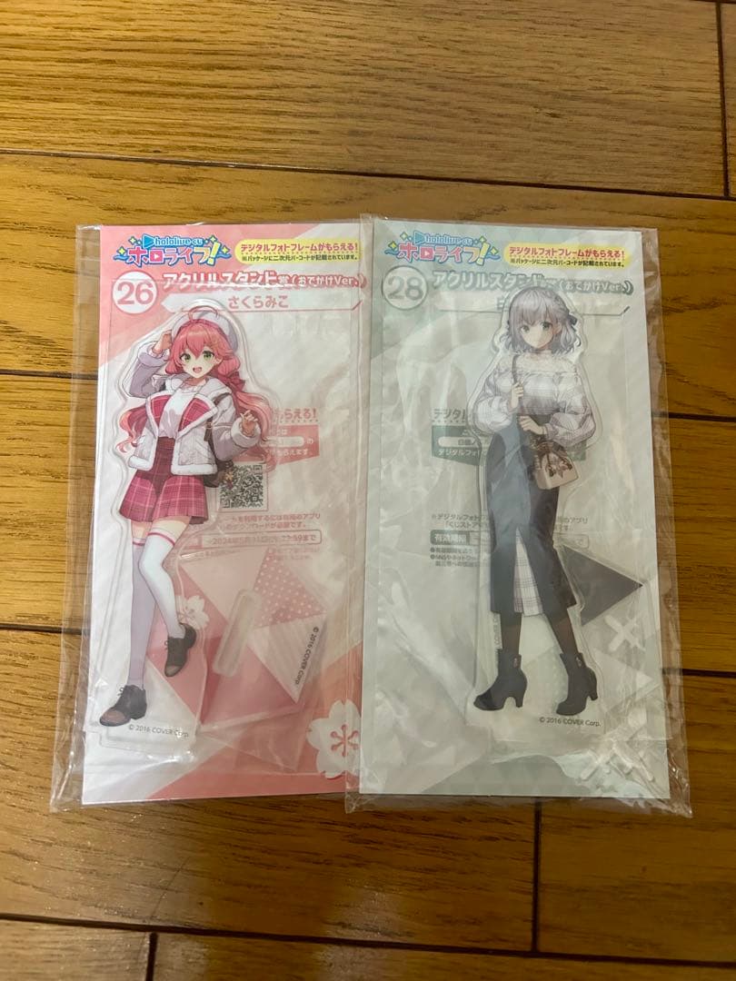 ホロライブ　アクリルスタンドまとめ　計22点　おまけタペストリー付き　未開封品