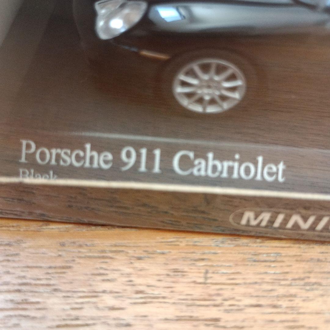 ミニチャンプス 1/43 ポルシェ 911 カブリオレ 2匹 犬付き① 限定