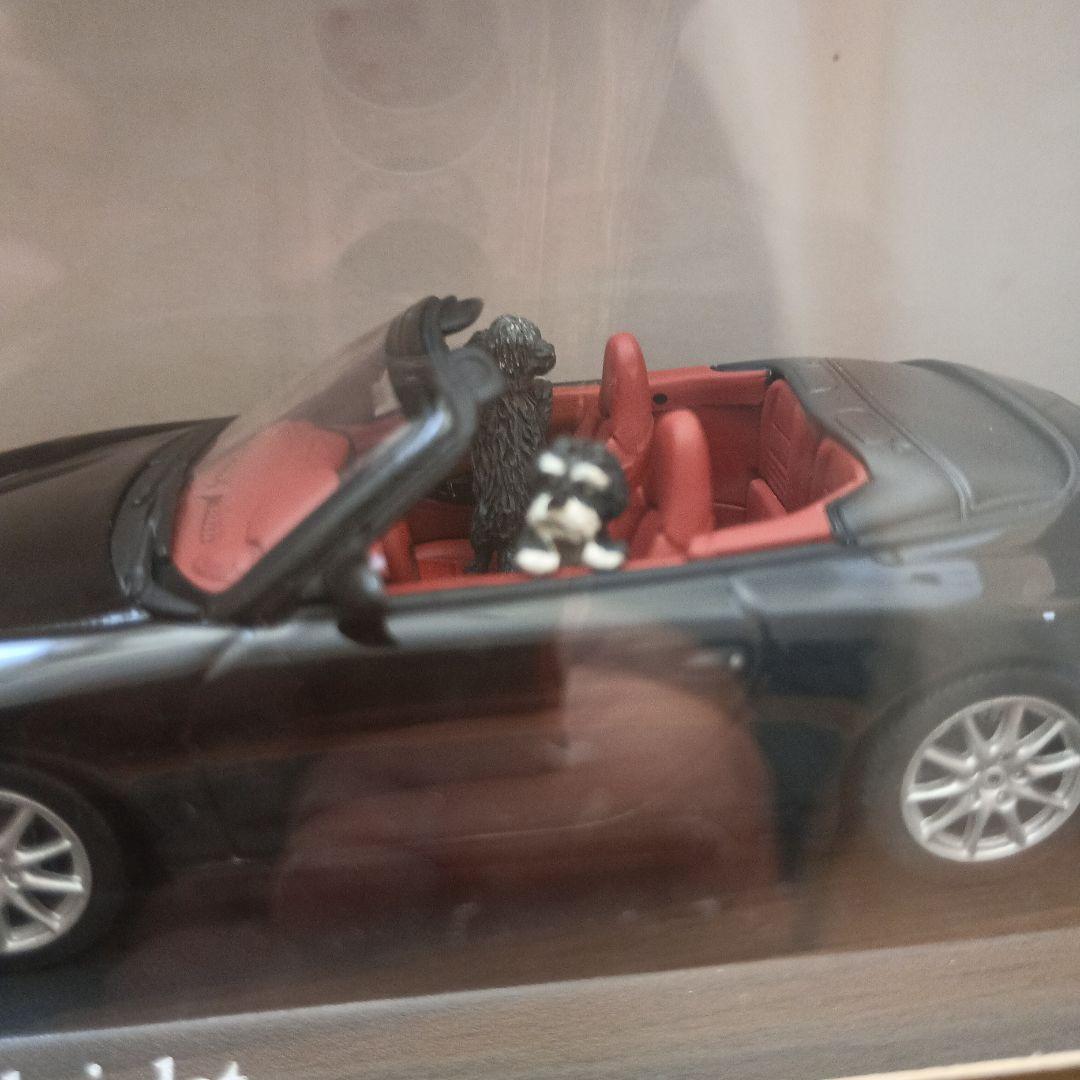 ミニチャンプス 1/43 ポルシェ 911 カブリオレ 2匹 犬付き① 限定