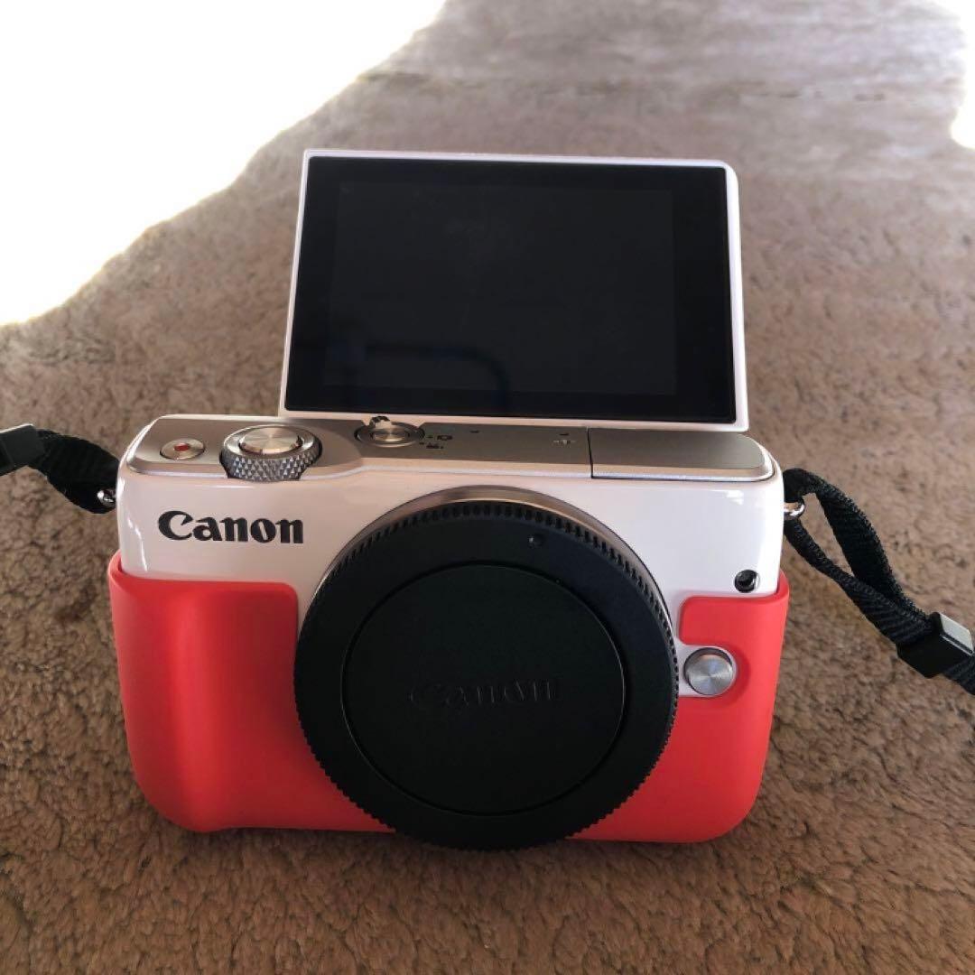 【値下げ】Canon EOS M10 ミラーレス一眼カメラ　ホワイト