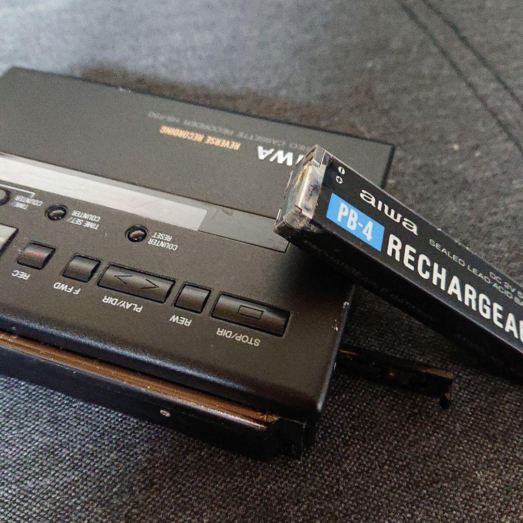 AIWA アイワ　カセットプレーヤー　HS−F50