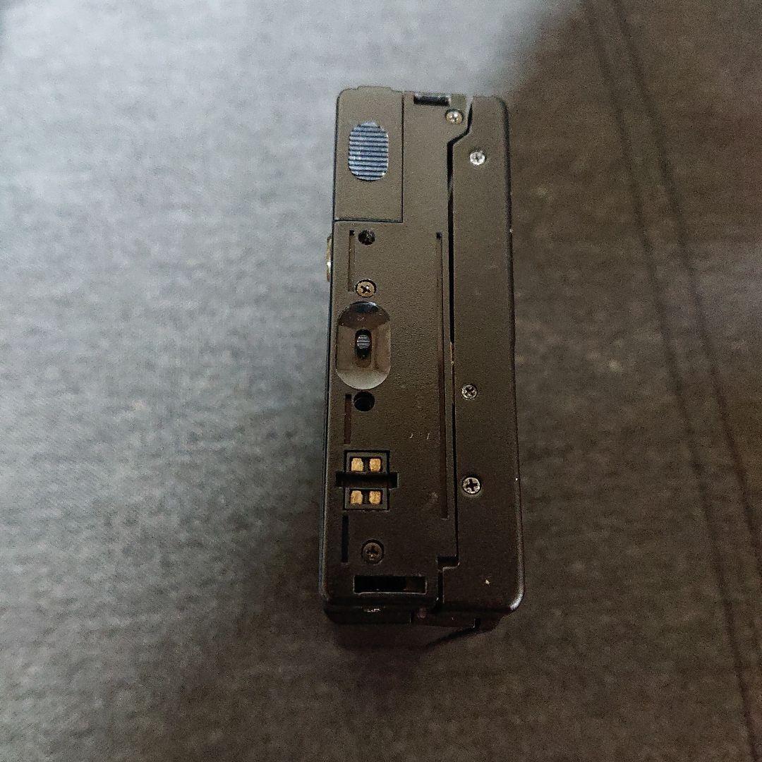 AIWA アイワ　カセットプレーヤー　HS−F50
