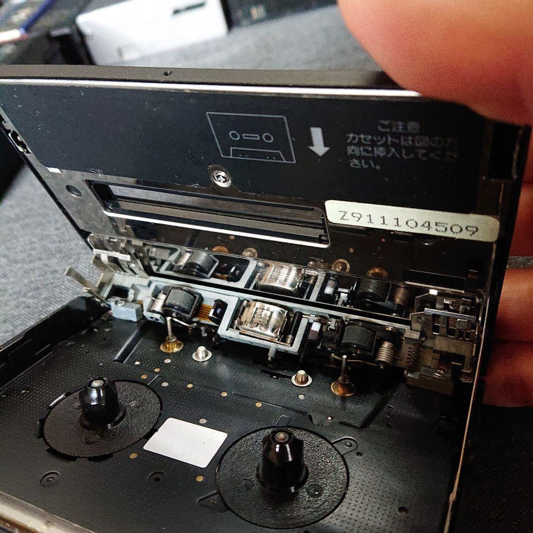 AIWA アイワ　カセットプレーヤー　HS−F50