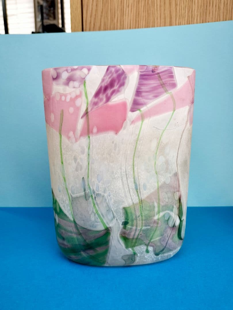 アイル・オブ・ワイト・グラス　フラワーベース(花瓶)　フラワーガーデンライラック