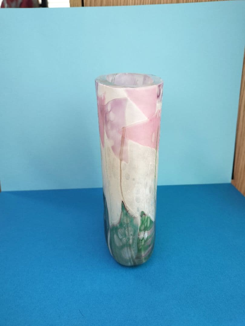 アイル・オブ・ワイト・グラス　フラワーベース(花瓶)　フラワーガーデンライラック