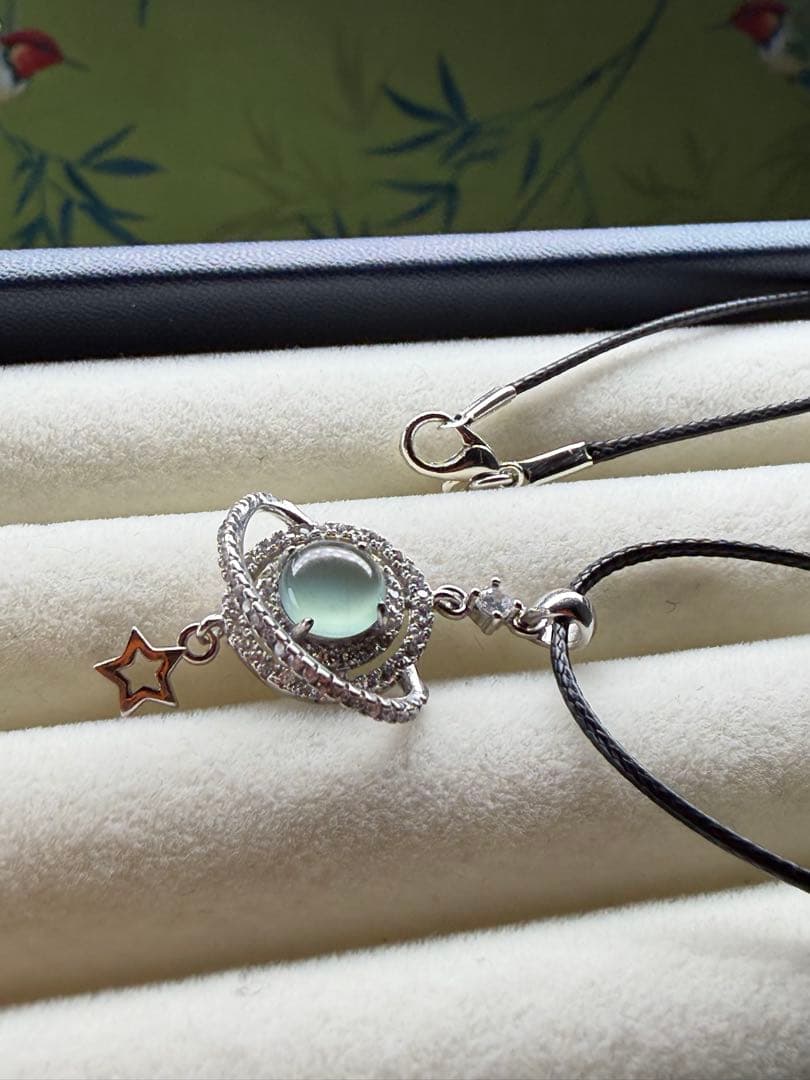 個性的‼️天然本翡翠　クリスタル種S925氷藍水宇宙デザインネックレストップ