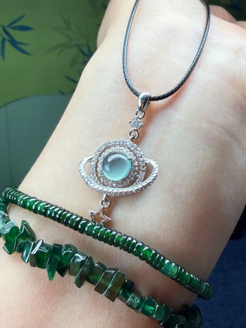 個性的‼️天然本翡翠　クリスタル種S925氷藍水宇宙デザインネックレストップ