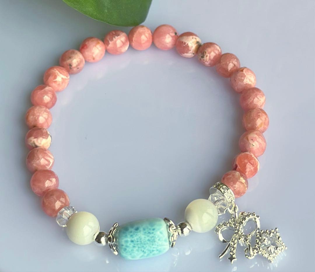 ラリマー×インカローズ 天然石ブレスレット チャーム付き癒しと愛情