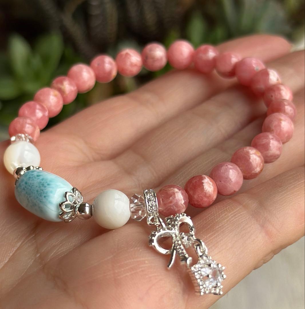 ラリマー×インカローズ 天然石ブレスレット チャーム付き癒しと愛情