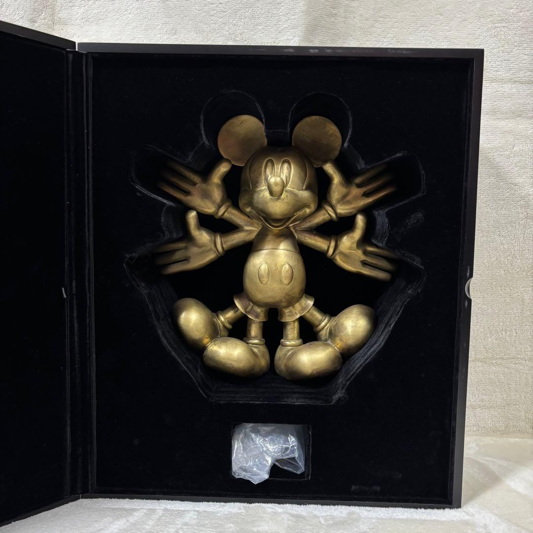 【超希少品】Disney  Angel ミッキー ゴールド フィギュア