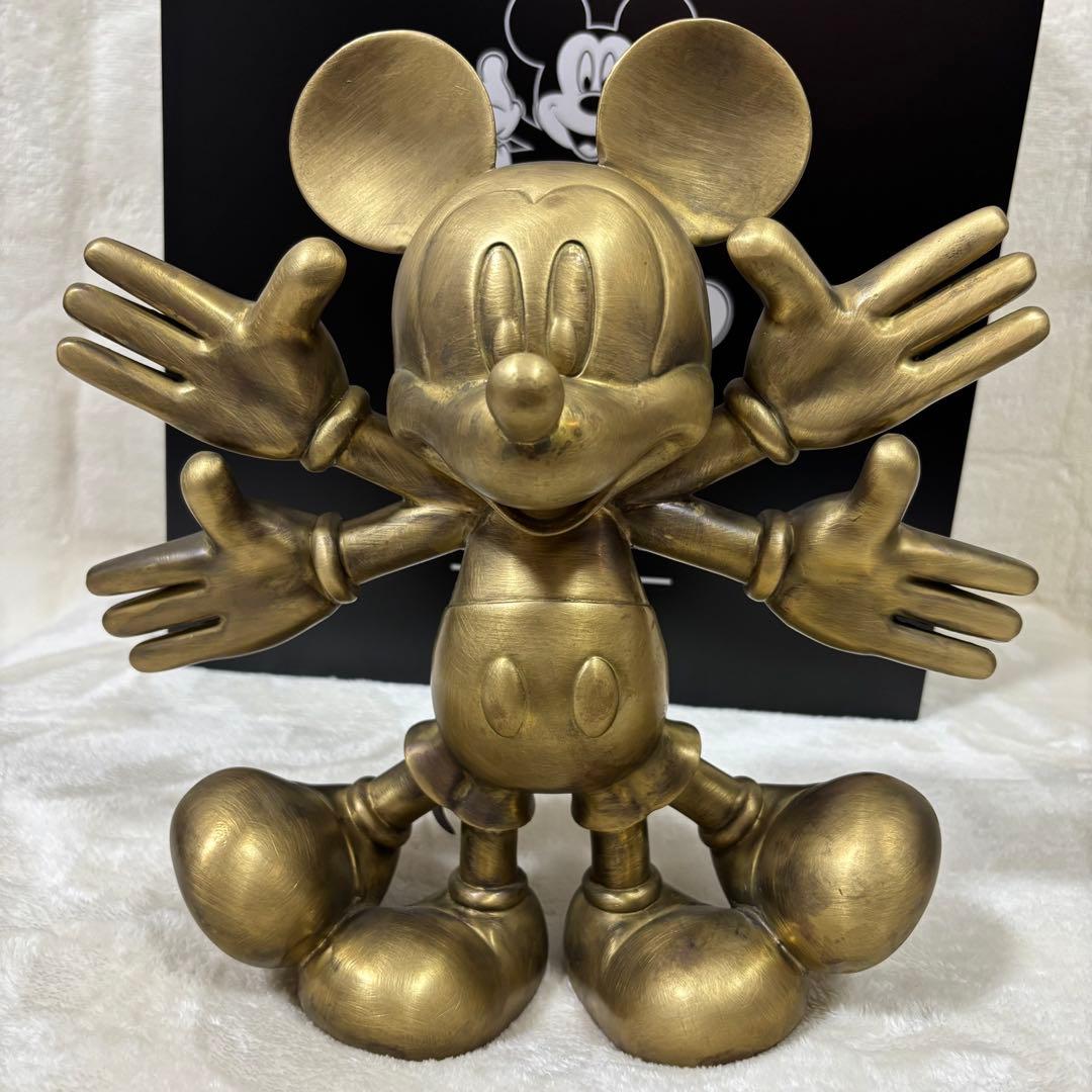 【超希少品】Disney  Angel ミッキー ゴールド フィギュア