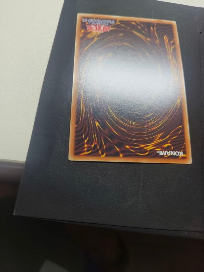 遊戯王 極美品 マジシャン　グランドマスターレア アジア 082/100A