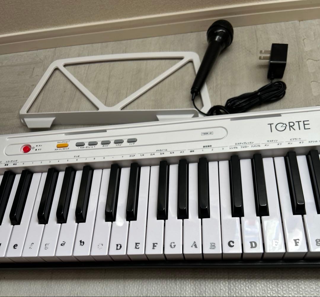 TORTE 電子キーボード 61鍵盤 TSDK-61 300ボイス