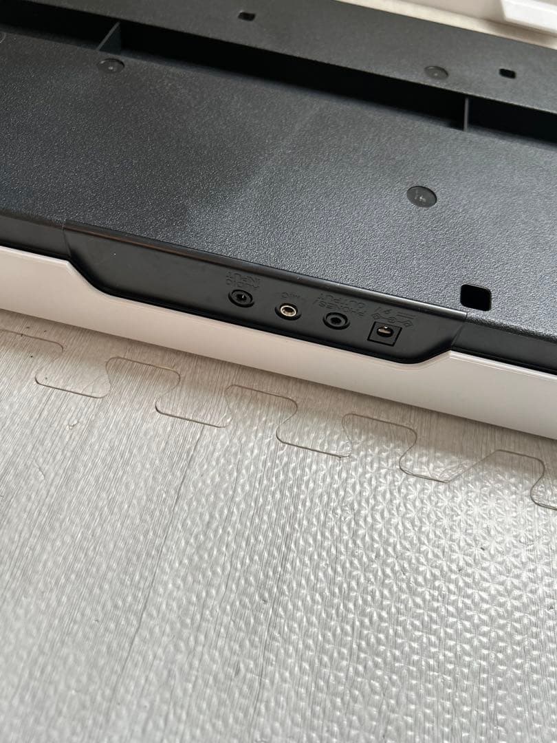 TORTE 電子キーボード 61鍵盤 TSDK-61 300ボイス