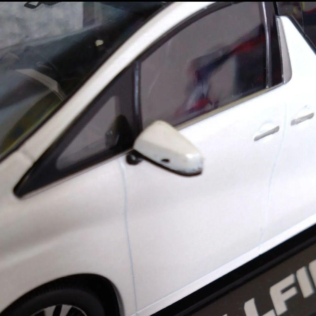 ヴェルファイア　色見本　難あり