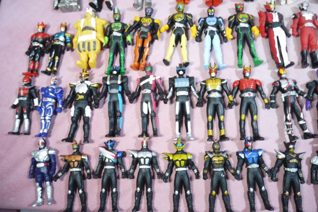 仮面ライダー　ミニソフビ　99体