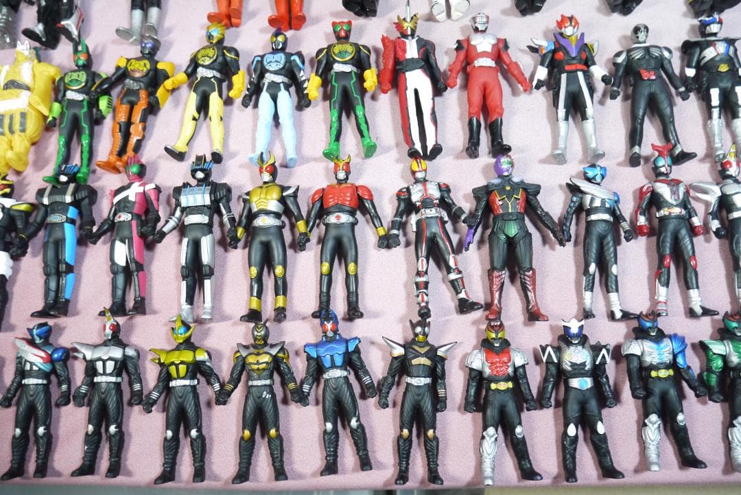 仮面ライダー　ミニソフビ　99体