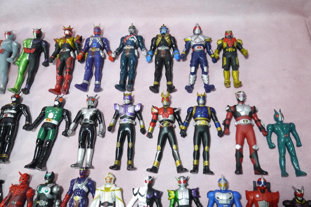 仮面ライダー　ミニソフビ　99体