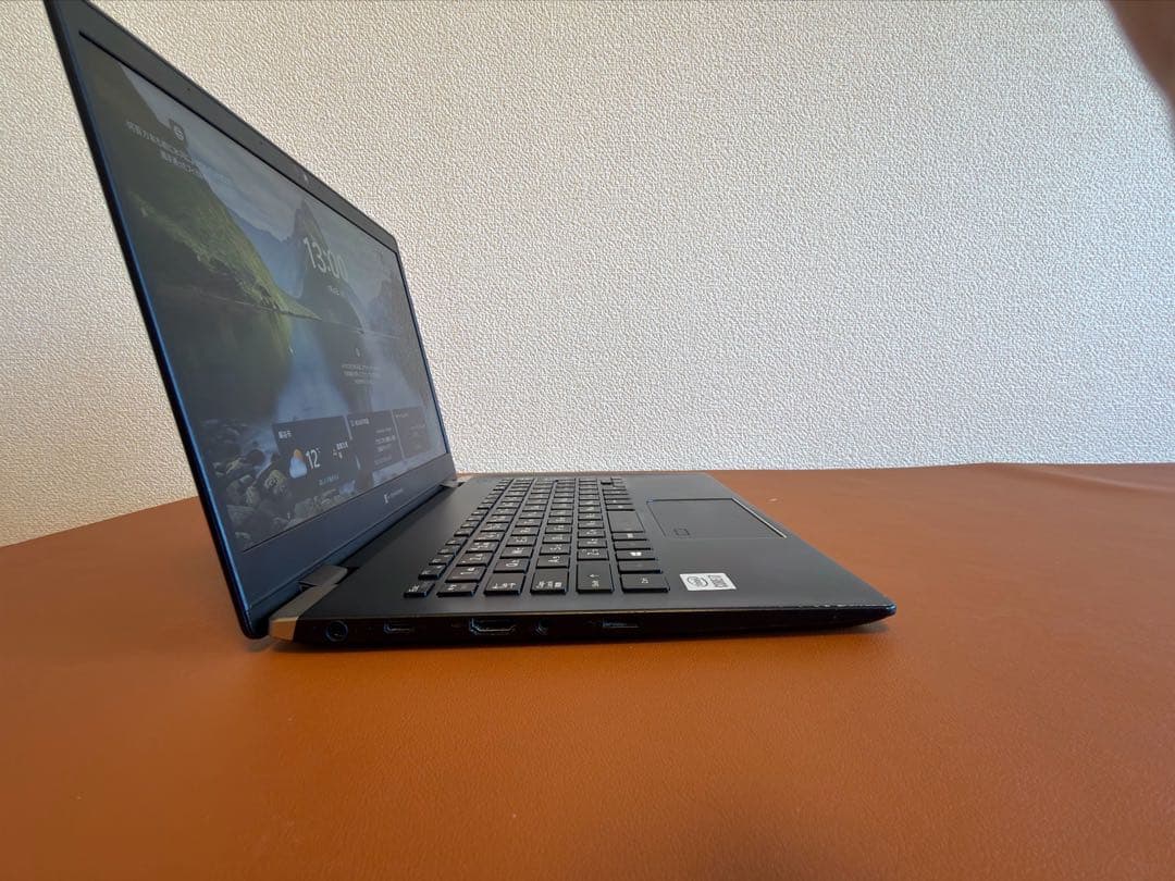 美品・動作確認済 東芝 dynabook G83 i7-10世代 16 512