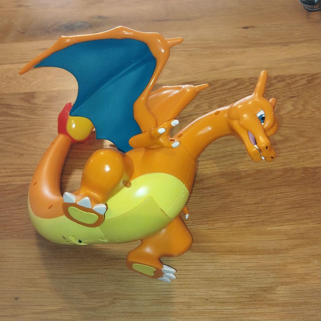 ポケモンアクション　フィギュア　リザードン　音が鳴る 光る 平成レトロ
