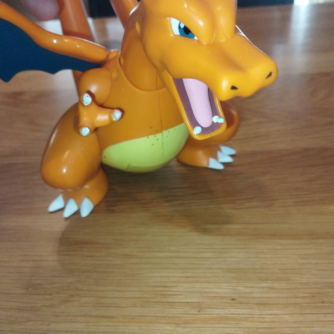 ポケモンアクション　フィギュア　リザードン　音が鳴る 光る 平成レトロ