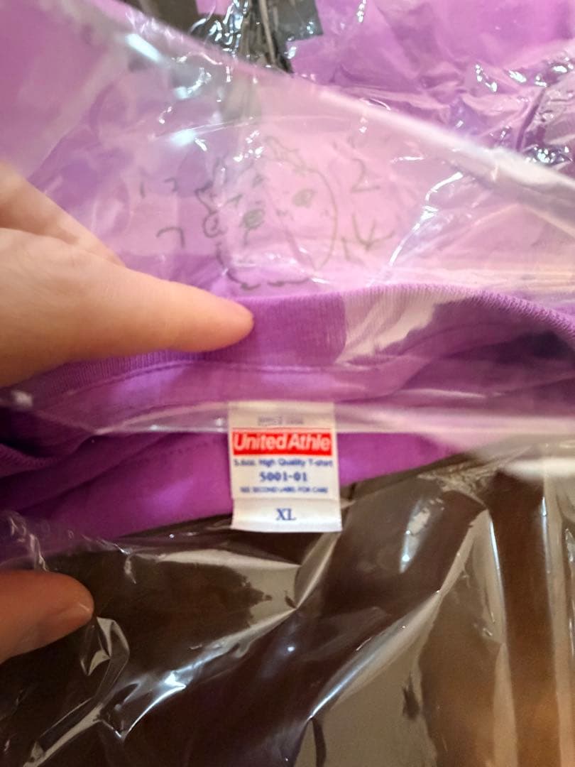 香椎かてぃ　Tシャツ　XLサイズ