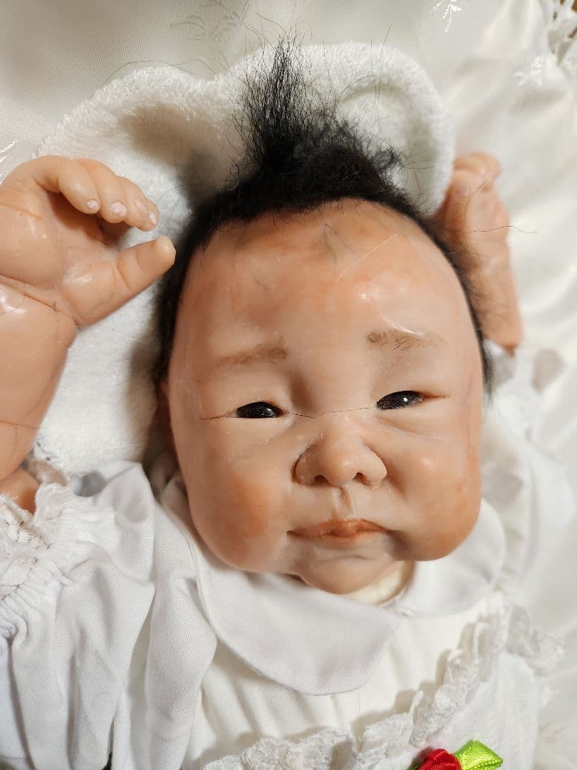 3日迄☆価格　リボーンドール　樹脂粘土ベビー　創作人形　アートドール(難あり)