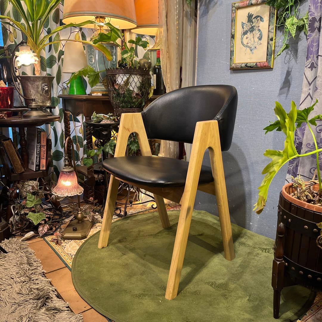 L１　スタイリッシュモダン　北欧ST ショートアームチェア