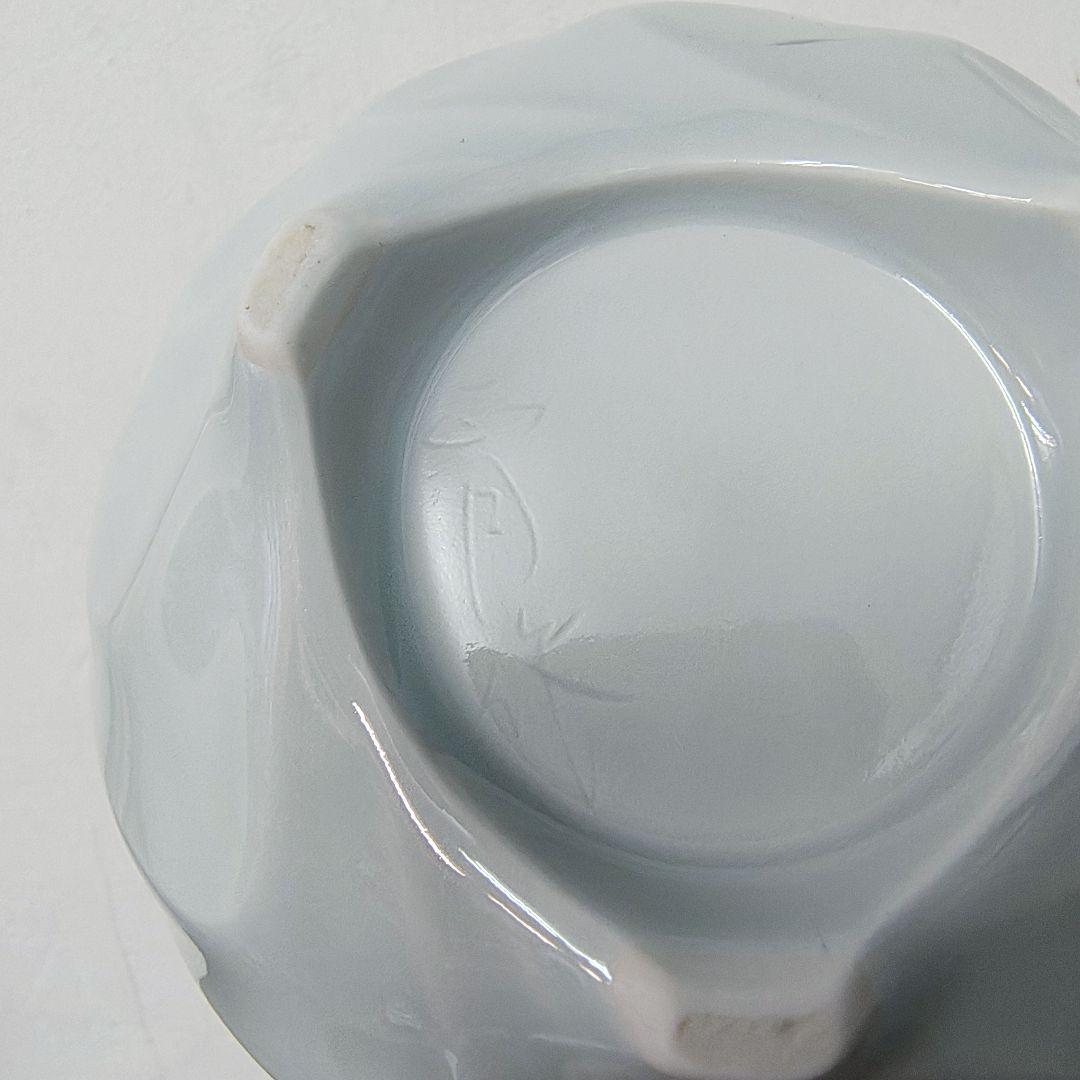 青白磁　渦文　三足　香炉　作家もの