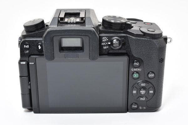 ★極上品★ パナソニック LUMIX DMC-G7-K #729