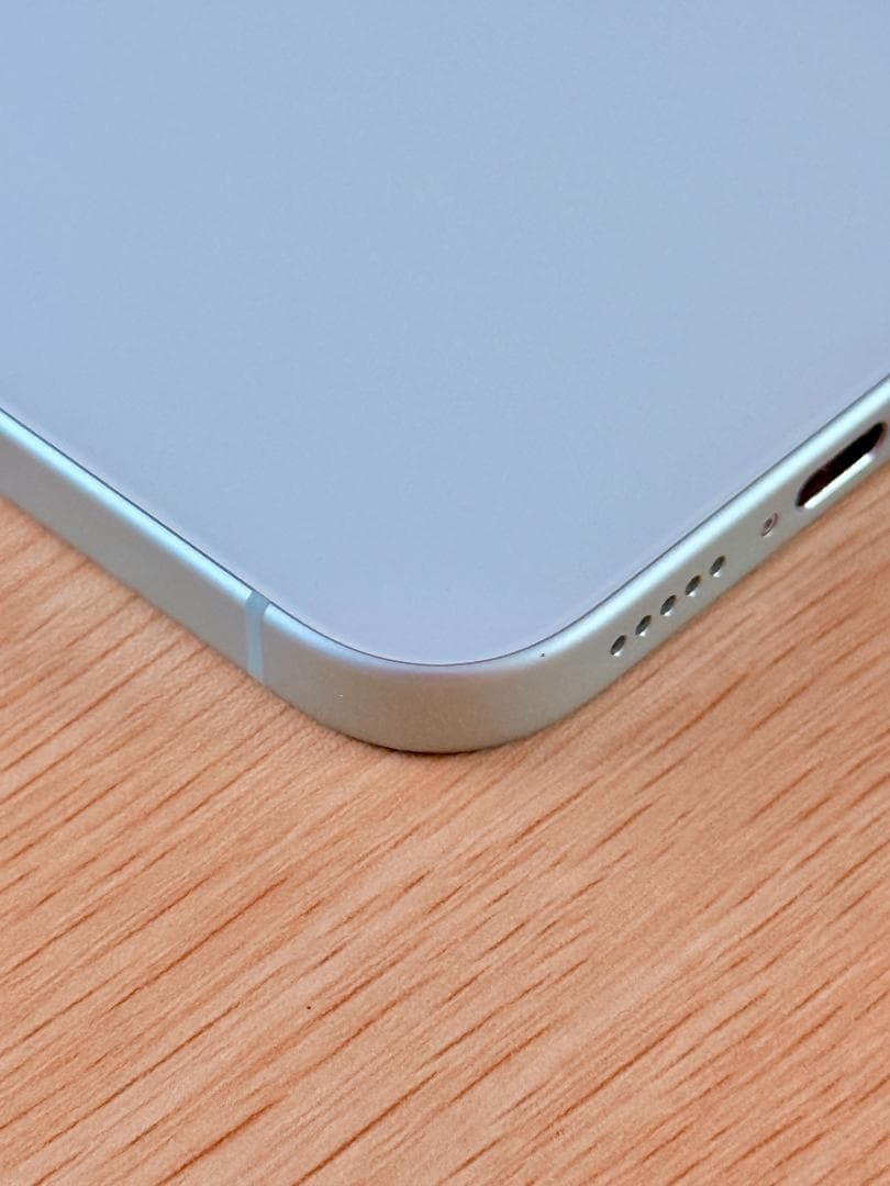 iPhone15 256GB グリーン バッテリー97% SIMフリー