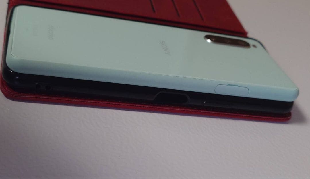 【良品】SIMフリー Xperia 10 II SO-41A ミント