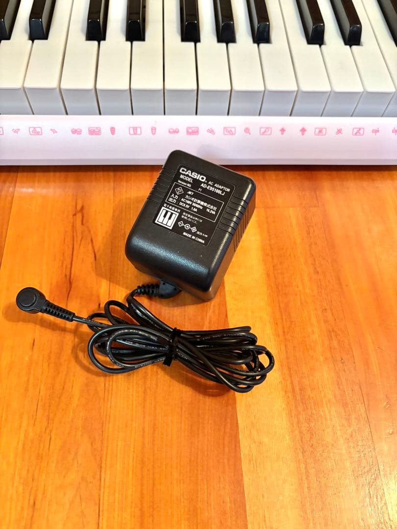 CASIO 電子ピアノ/キーボード LK-111 光ナビ